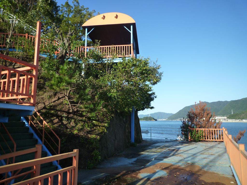 Sea Side Hostel Light House Onomichi Exteriör bild